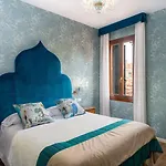 Rosa Hotel 2*