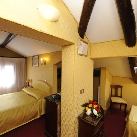 Rosa Hotel Venecia