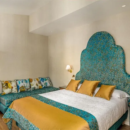 Rosa Otel Venedik
