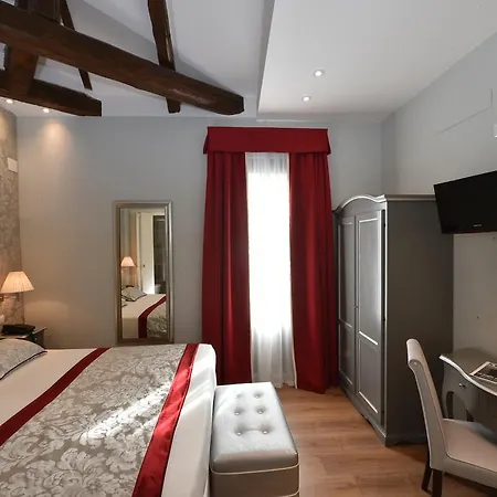 Otel Rosa 2*