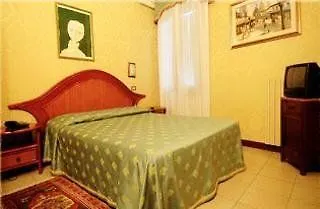 Rosa Otel Venedik